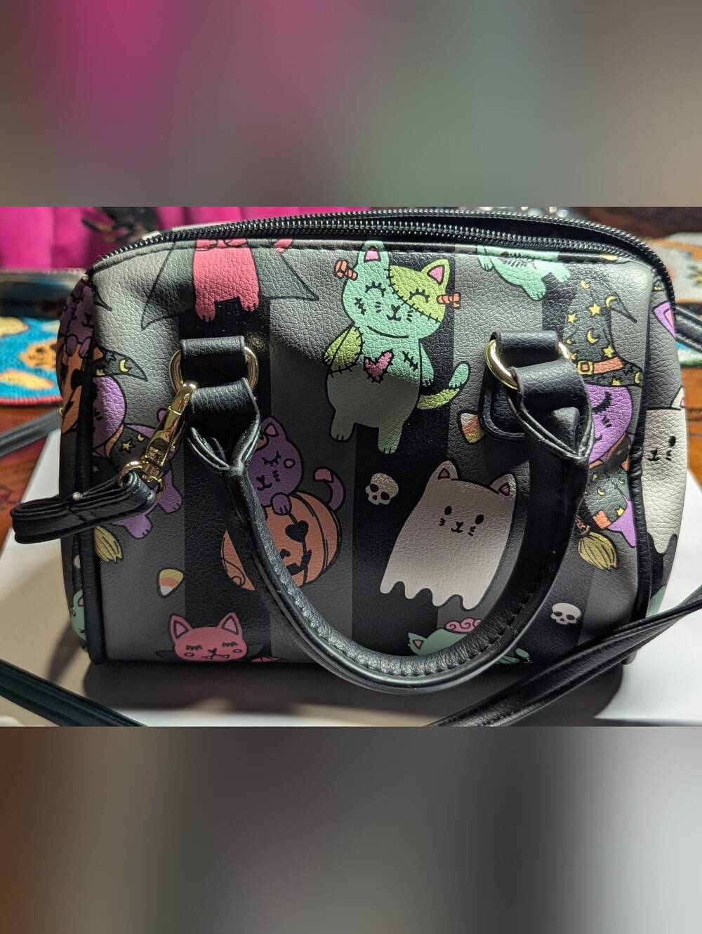 Betsey Johnson Black Halloween Cat Print Wristlet Tote